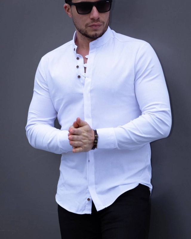 Стильная белая мужская однотонная рубашка Р-1308