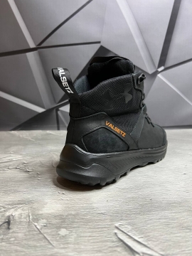 Черные мужские зимние ботинки Under armour из матовой кожи Т-884
