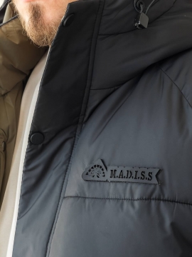 Тепла чоловіча чорна зимова курточка Madiss з капюшоном К-1502