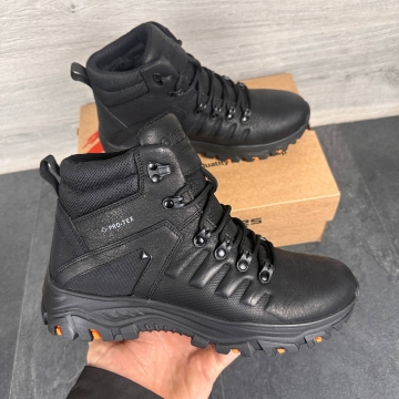 Мужские теплые кожаные зимние ботинки Club Shoes Т-1013