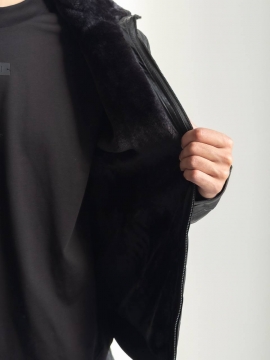 Кожаная мужская теплая зимняя стеганая куртка с мехом К-1540