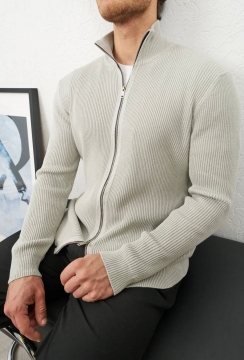 Стильная светло серая мужская кофта в рубчик на молнии Т-1328