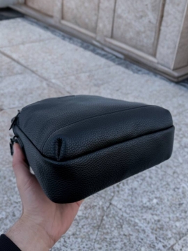 Мужская брендовая кожаная сумка Armani через плечо S-111