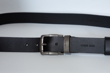 Кожаный мужской ремень Calvin в черном цвете Р-300