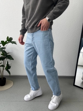 Мужские джинсы мом в светло голубом оттенке Д-868