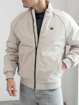Світлий чоловічий демісезонний бомбер Madiss К-1562