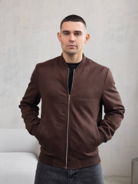 Стильный темно коричневый мужской замшевый бомбер на весну К-1566