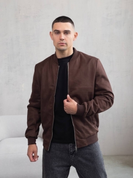 Стильный темно коричневый мужской замшевый бомбер на весну К-1566