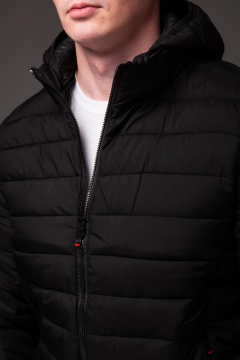 Стьобана демісезонна чоловіча куртка з капюшоном К-1576