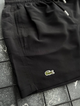 Чорні брендові чоловічі плавальні шорти Lacoste С-738