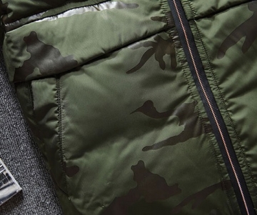 Модний Чоловік Зелений Пуховик з Каптуром Z-178