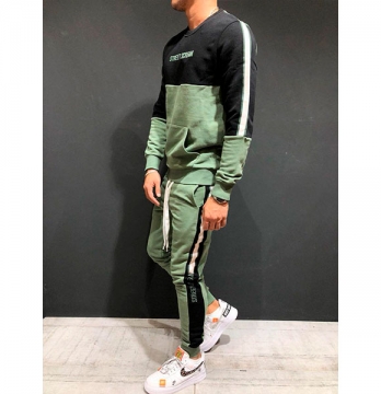 Зеленый мужской костюм К-92