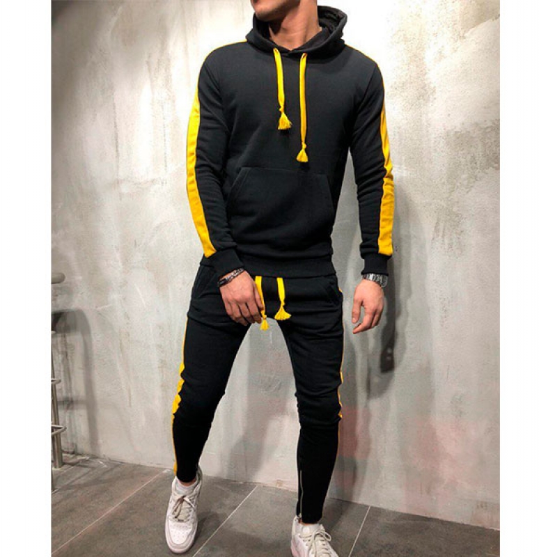 Серый костюм с желтыми вставками К-106