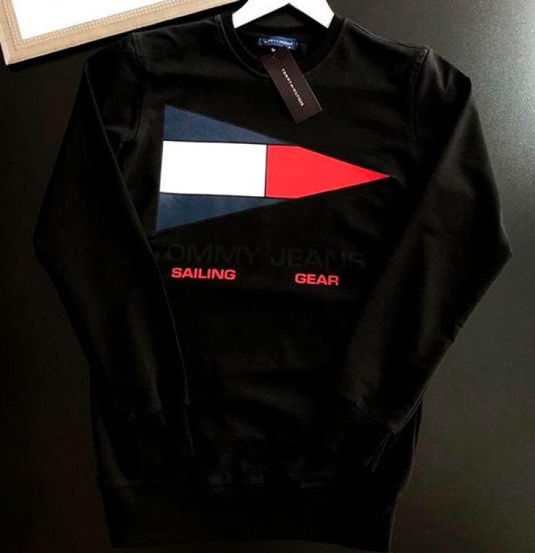 Черный свитер Hilfiger S-180