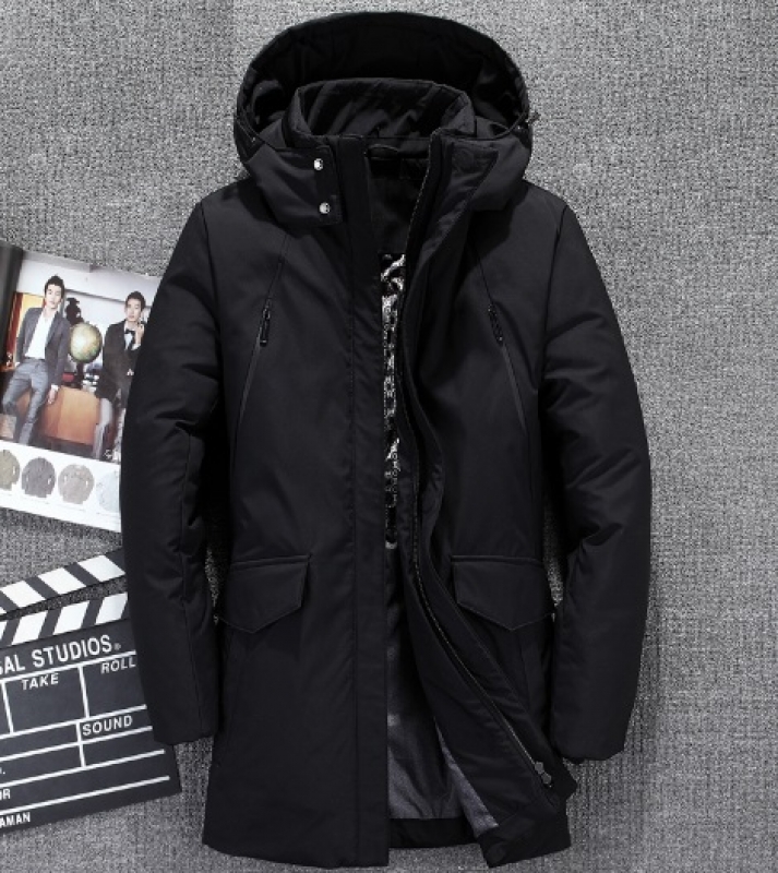 Чорна чоловіча подовжена куртка на зиму Z-180