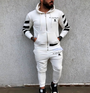 Белый мужской костюм Black Island К-114