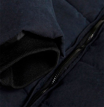 Теплая куртка с меховым капюшоном Z-197