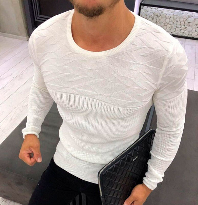 Белый свитер S-189