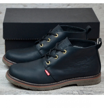 Черные мужские кожаные ботинки Levis Т-182