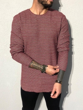 Модный красный лонгслив S-226