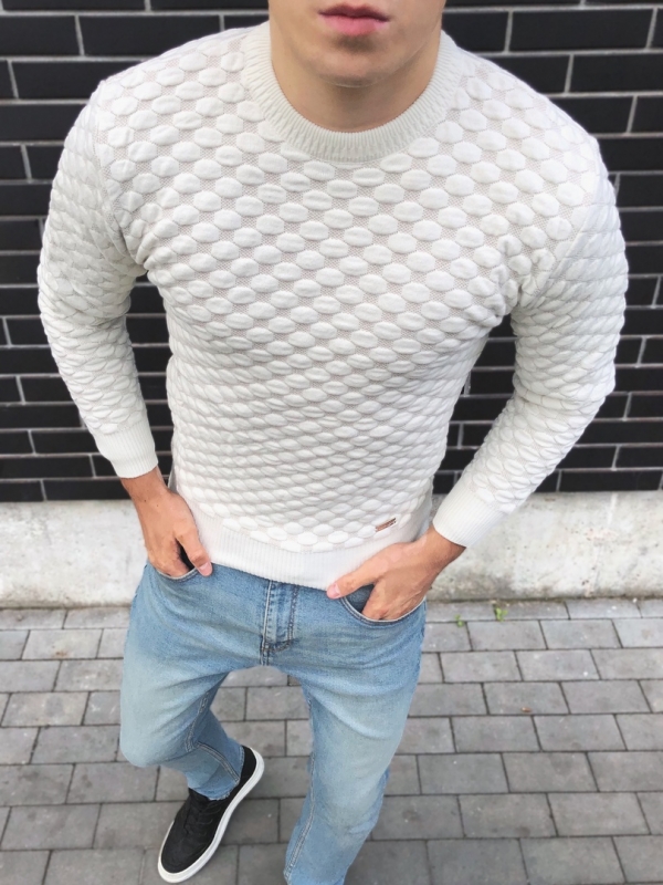 Мужской белый узорный свитер S-263
