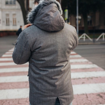 Сіра зимова чоловіча зимова курточка Z-238