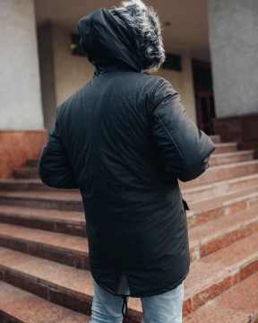 Зимняя мужская куртка с меховой опушкой Z-240