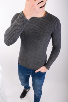 Стильный серый свитер S-277