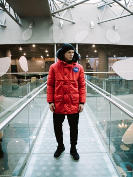 Модная яркая зимняя мужская куртка NASA Z-248