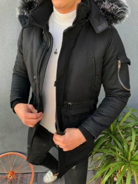 Чоловіча чорна зимова куртка з хутряним капюшоном Z-262