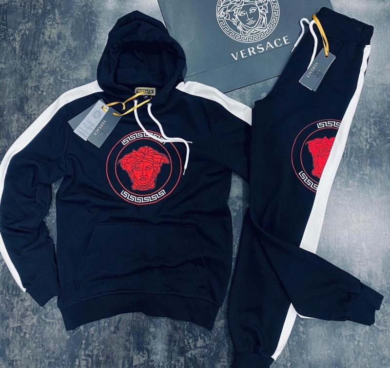 Черный мужской брендовый костюм Версаче К-241