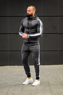 Модный спортивный костюм с капюшоном К-246