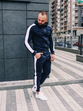 Стильный комфортный  спортивный костюм с боковыми полосами на змейке  К-247