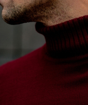 Бордовый мужской гольф Т-396