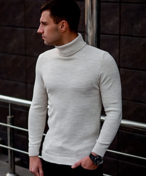 Светлый стильный мужской гольф Т-397