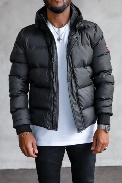 Модная мужская зимняя куртка с капюшоном Z-281