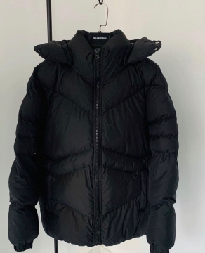 Модна чоловіча коротка зимова куртка з капюшоном Z-320 