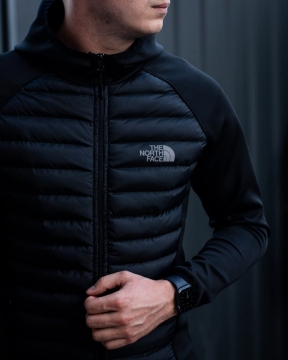 Стильная демисезонная куртка TNF с плащевки и трикотажа К-410
