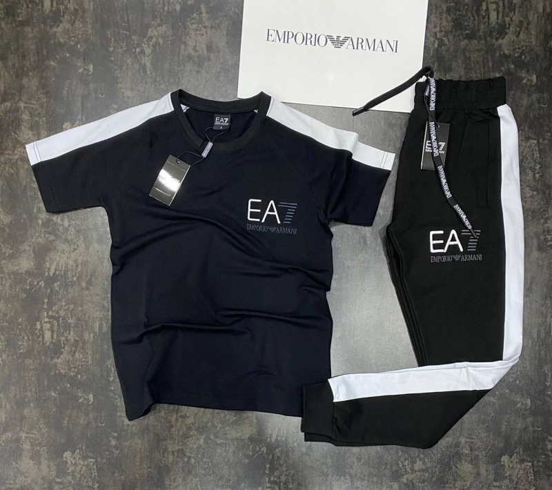 Мужской весенний спортивный костюм Армани К-322