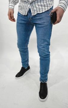 Стильні світло сині чоловічі джинси D-456