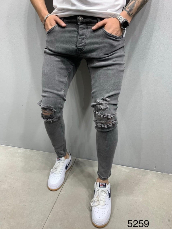 Мужские серые джинсы с рваными коленями D-462