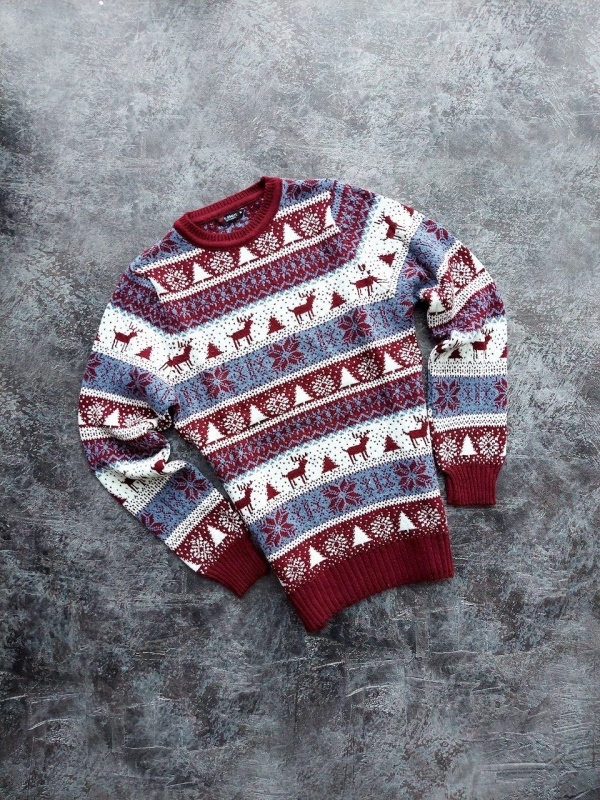 Різнокольоровий светр з оленями Т-587