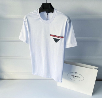 Однотонная мужская футболка Prada с логотипом на груди Ф-919
