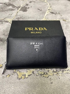 Довгий чоловічий шкіряний гаманець Prada К-77