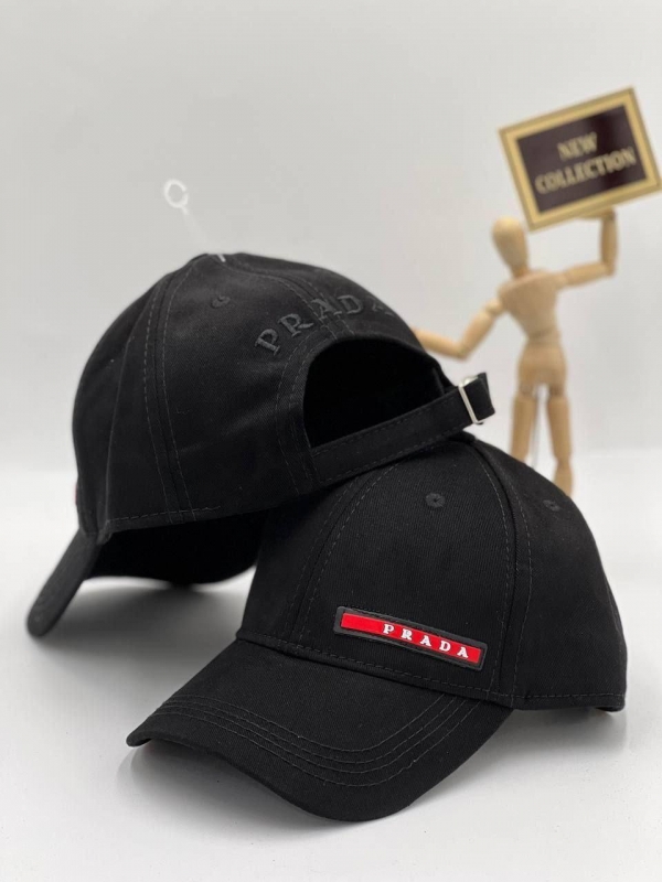 Чорна чоловіча кепка Prada з червоним логотипом К-89