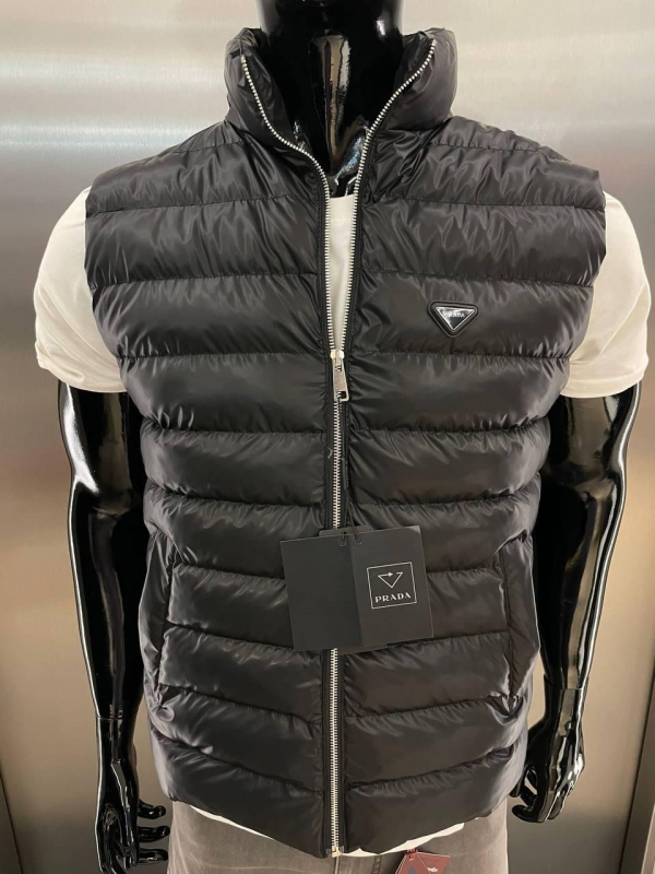 Чоловіча брендова жилетка Prada К-740