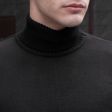 Стильный мужской черный свитер под горло на осень Т-686