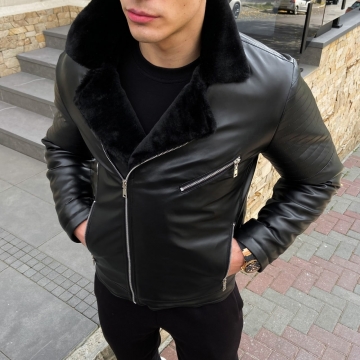 Зимова чоловіча шкіряна куртка з чорним хутром К-761