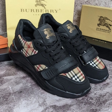 Брендові чорні чоловічі кросівки Burberry Т-676