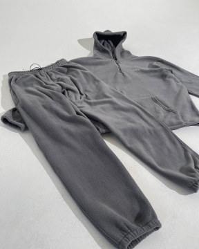 Модный флисовый темно серый спортивный костюм К-584
